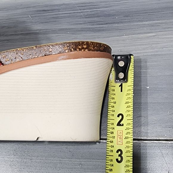 Baretraps Barb Wedge Sandals Size 10 M Chili Red Round Toe Slip On Slide - Picture 12 of 14